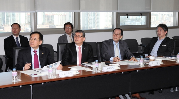 5일 열린 스테인리스스틸클럽 이사회 현장./제공=한국철강협회