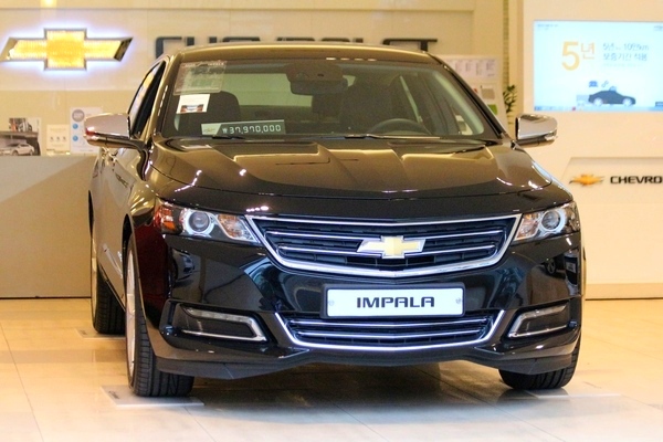 한국GM, 임팔라, 수입 판매 전략 유지