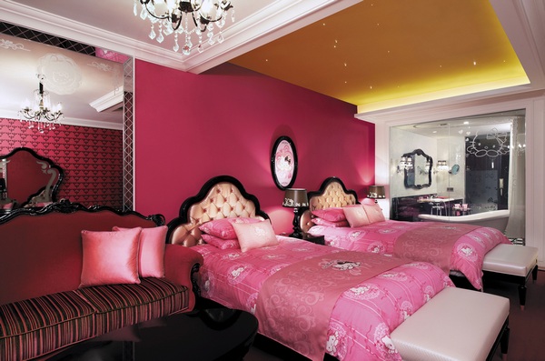 롯데호텔제주의 헬로키티 레이디스룸.