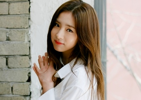 블랙야크 새 홍보대사 신세경 씨.