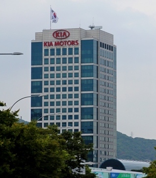 기아차, 형과는 달라…1분기 경영 선방