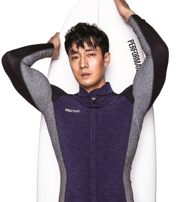 마모트 윈스톤 래쉬가드.