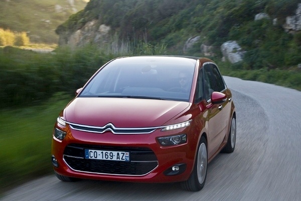 시트로엥 C4 피카소.