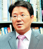 엉금엉금 기어가는 우리나라 전기차