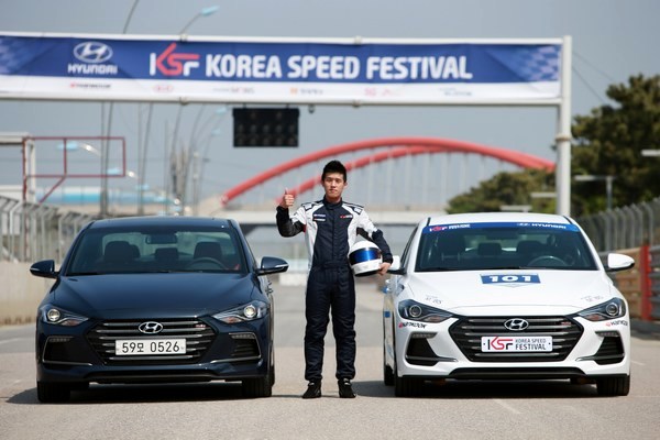 아반떼 스포츠 1호차 주인공인 이정훈 씨.