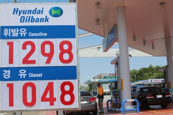 올해 1월 셀프주유소로 전환한 전주시 효자동에 위치한 한 주유소. 정수남 기자