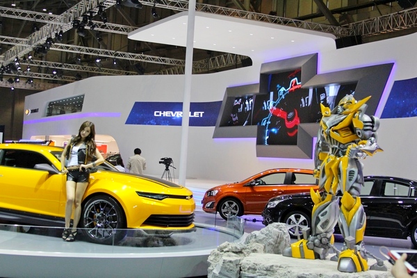 2014년 행사에서 한국GM 부스. 정수남 기자