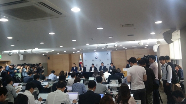 유일호 "특별고용지원업종 지정 6월말 결정"