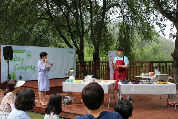 한국투자증권이 지난 11일부터 12일에 걸쳐 파주 동화힐링캠프장에 뱅키스 우수고객을 초청해 '2016 뱅키스와 함께하는 힐링캠핑'을 개최했다.(제공=한국투자증권)