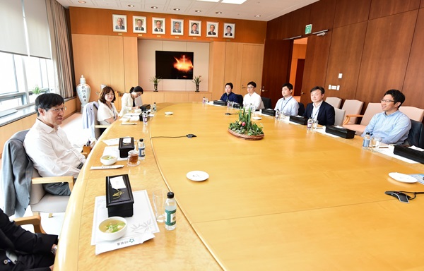 권오준 포스코 회장, 도시락으로 ‘소통경영’