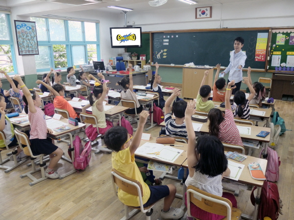 PCA생명, 서울 3개 초등학교 ‘경제 교실’ 진행
