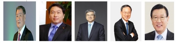 △ 왼쪽부터 정몽구 현대차그룹회장, 최태원 SK그룹회장, 조양호 한진그룹회장, 황영기 KT그룹회장, 박삼구 금호아시아나그룹회장