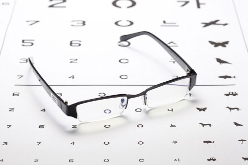 당신의 눈 밝혀줄 시력 좋아지는 방법 3가지