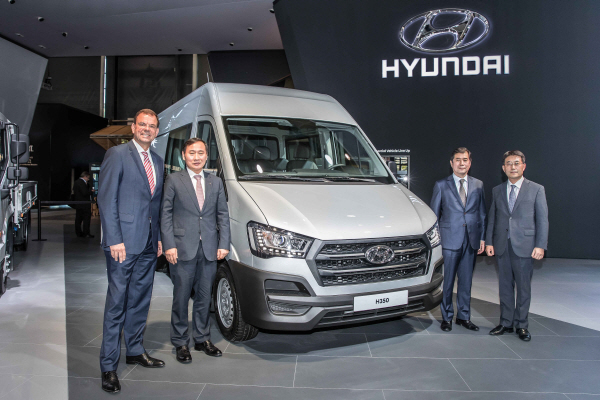 현대차, ‘2016 하노버 모터쇼’ 참가