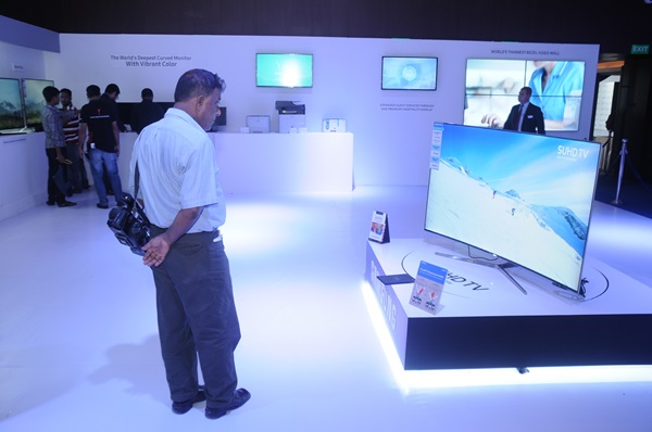 삼성전자, 서남아 프리미엄 TV 시장 공략 나서
