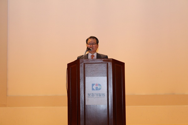 △성대규 보험개발원장이 7일 취임사를 하고 있다./사진제공=보험개발원