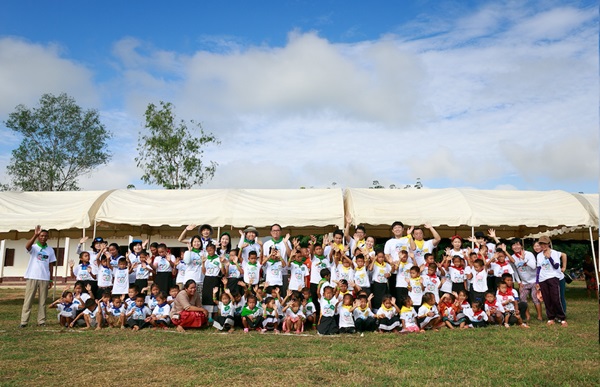 카카오, 임직원 해외봉사 10년…초등학교 11개 건립