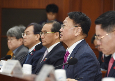 사진제공=기획재정부(2016년 19차 경제관계장관회의)