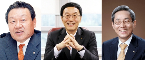 △(왼쪽부터)어윤대 전 KB금융지주 회장, 이건호 전 국민은행장, 윤종규 KB금융지주 회장 겸 국민은행장