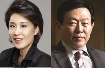 (좌측부터) 정유경 신세계 백화점부문 총괄사장과 신동빈 롯데그룹 회장.