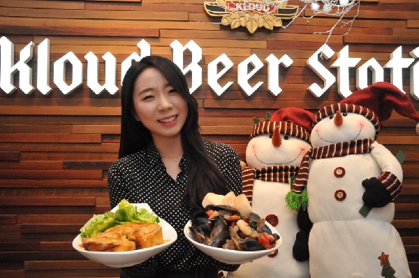 클라우드 비어스테이션이 12일 스페셜 겨울메뉴를 선보인다고 밝혔다. 롯데주류 제공