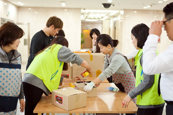 전북은행 ‘겨울나기 사랑의 방한복 나눔’ 실시