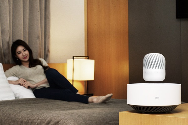 LG전자, 공중에 떠서 음악들려주는 스피커 공개