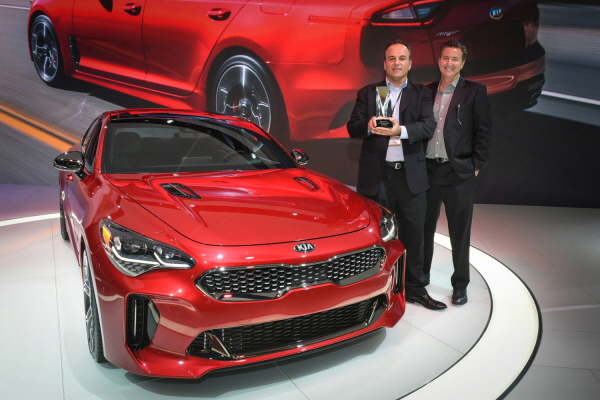 기아차 스팅어, '최고 양산차 디자인' 인정