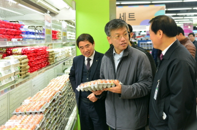 사진제공= 기획재정부 '최상목 차관, 물가점검 민생현장방문(2017.1.11)'
