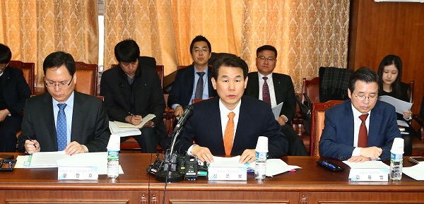 금융당국, 2금융권 가계대출 특별점검 나서