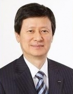 ‘롯데쇼핑 지분 매각’ 신동주에 쏠리는 눈
