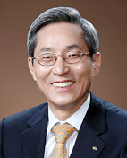 KB금융그룹, 금융·통신 어깨동무