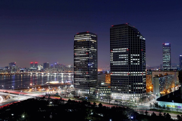 LG G6, 여의도 트윈타워서 점등 광고 쏜다