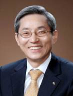 △ 윤종규 KB금융 회장 겸 KB국민은행장 / 자료사진= KB금융지주