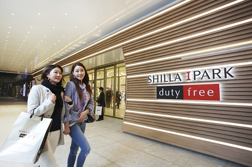 HDC신라면세점, 첫 분기 흑자 달성…‘사드보복’ 선방