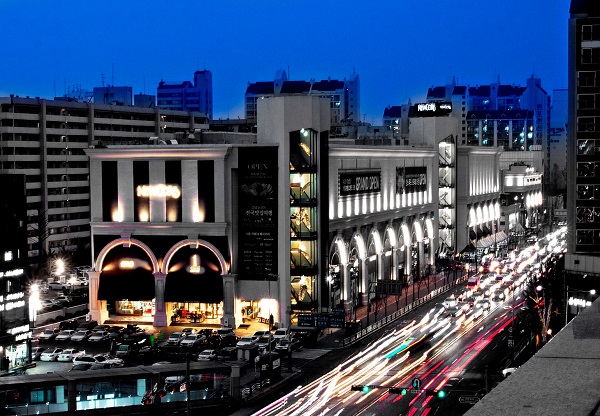 이랜드리테일 뉴코아 강남점 전경.이랜드그룹 제공
