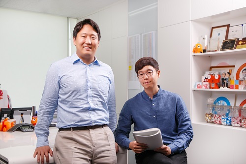 신현성 티몬 이사회 의장(좌)과 유한익 신임 대표이사. 티몬 제공