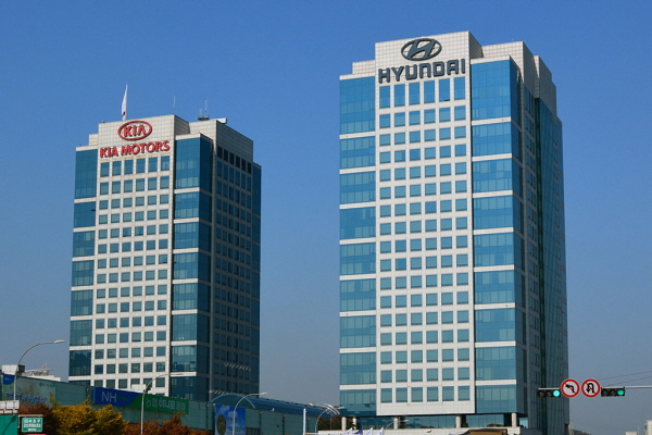 △ 서울 양재동에 위치한 현대자동차, 기아자동차 본사 건물.