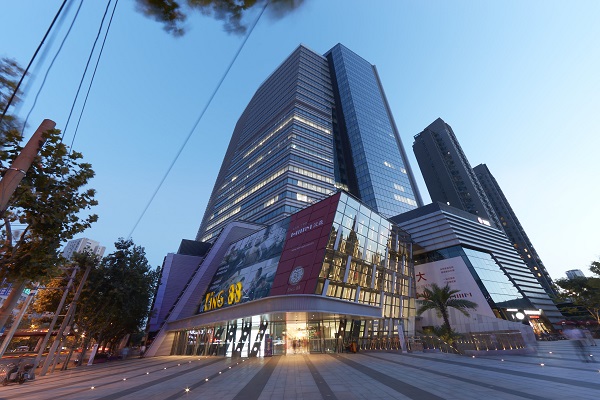 한샘 중국 상해 플래그십스토어 외관. 한샘 제공