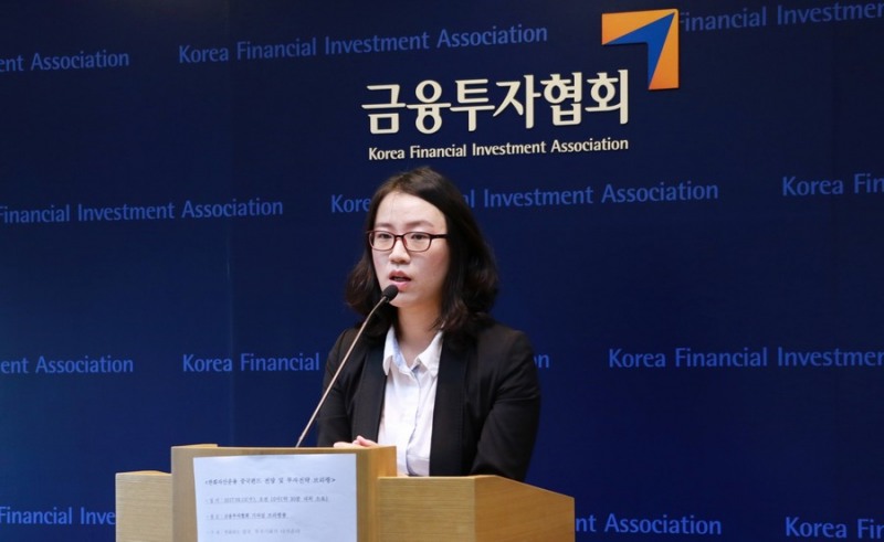 가우정지 한화자산운용 아시아에쿼티팀 매니저가 13일 여의도 금융투자협회에서 열린 기자 간담회에서 발언하고 있다.