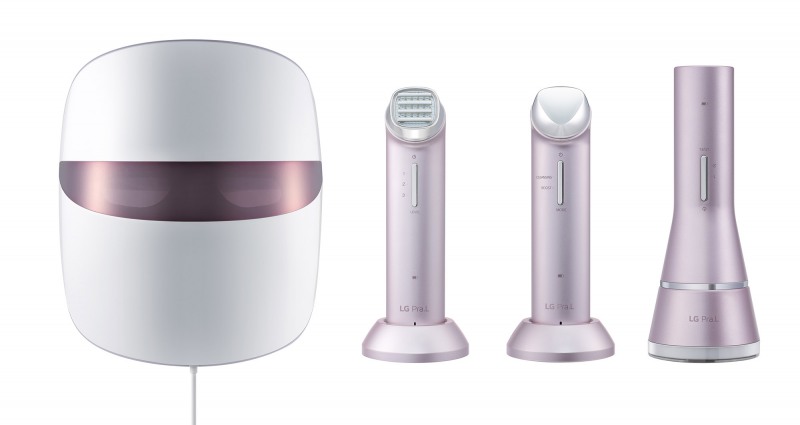 △왼쪽부터 더마 LED 마스크, 토탈 리프트업 케어, 갈바닉 이온 부스터, 듀얼 모션 클렌저 /사진제공=LG전자