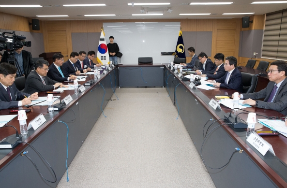 금융공기관·은행권 합동 '금융권 채용문화 개선회의' 개최 / 사진제공= 금융위원회