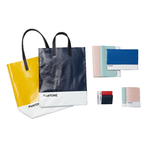 데이즈 팬톤 컬래버레이션 상품. 이마트 제공