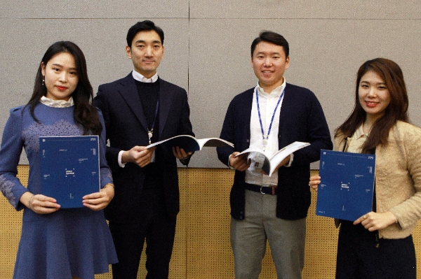 포스코건설이 8일 '지속가능성보고서 2016-2017'을 발간했다. 사진=포스코건설.