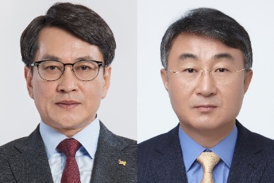 김병진 신임 한국야쿠르트 대표이사(좌)와 고정완 팔도 대표. 한국야쿠르트 제공