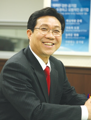 ▲ 사진 : 조관일 한국샌더스은퇴학교 교장·창의경영연구소 소장