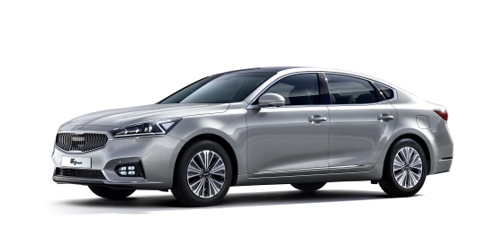 2018년형 K7 하이브리드 모델. 사진=기아자동차.