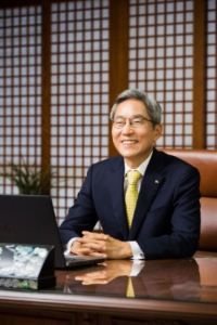 △ 윤종규 KB금융지주 회장 / 사진=KB금융지주