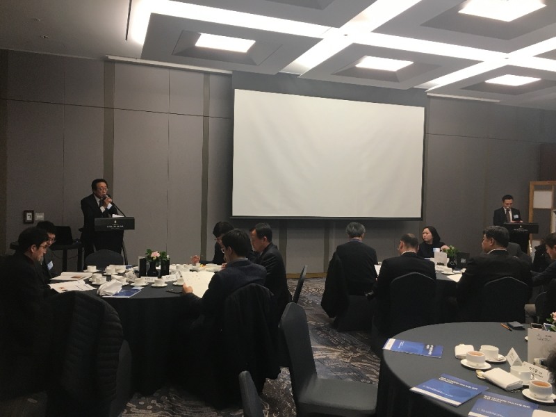 △이용성 한국벤처캐피탈협회 회장이 '한국 VC 대표단 이스라엘 방문 사전 세미나'에서 모두 발언을 하고 있다./사진=한국벤처캐피탈협회