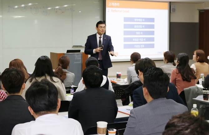 △ING생명의 교육 프로그램 / 사진=ING생명